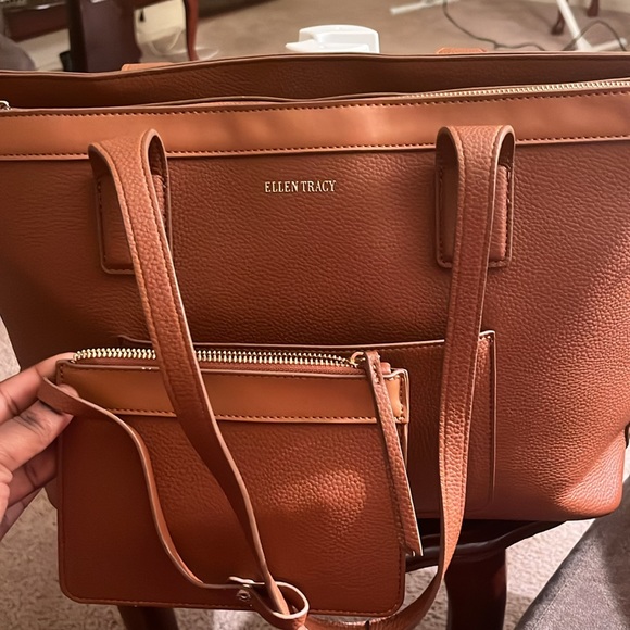 Ellen Tracy brown handbag with wallet - Picture 4 of 5